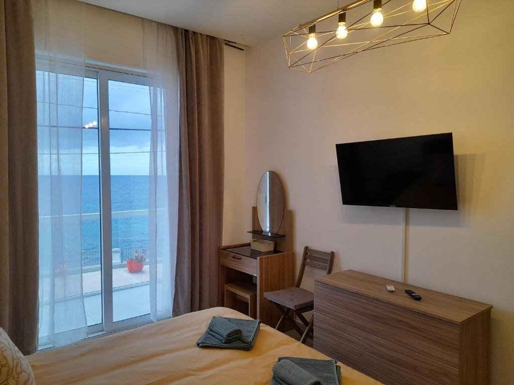 front bedroom