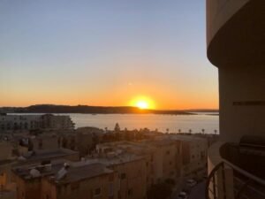 Sunset Holiday Apt main photo